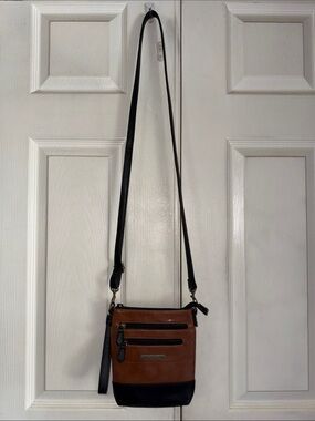 Stone Mountain 2 Tone Bonded Leather Small Crossbody/Wristlet Bag